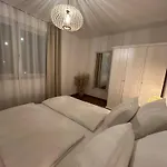 Apartment Comfort *